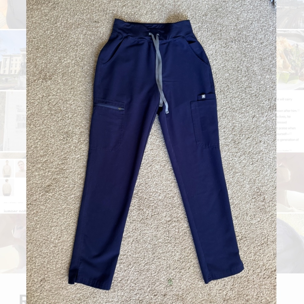 FIGS navy yola scrub pants